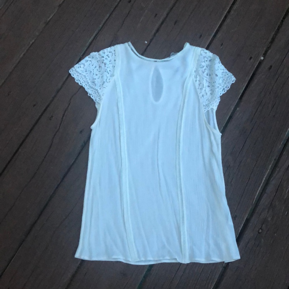 H&M Blouse with lace capped sleeves